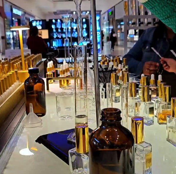 How Custom Scent Makers Develop Your Perfect Perfume